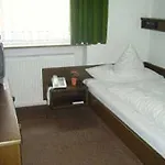 Wiesbadener Hof 3* Štutgart